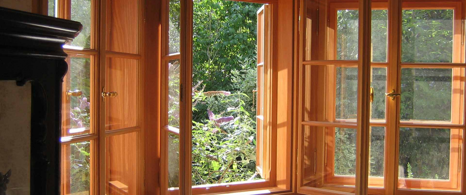 Holzfenster sanieren – Lärchen Kastenfenster – Schreiner in der Nähe
